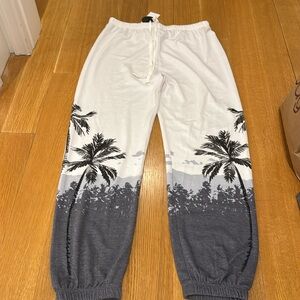 Brand new with tags Z supply comfy lightweight sweatpants
